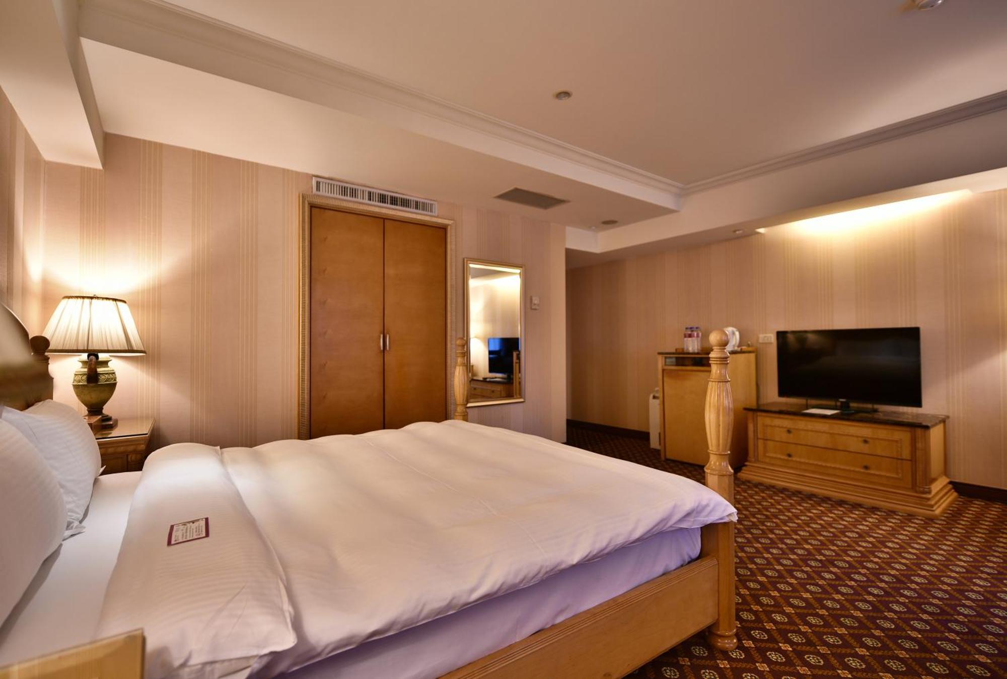 Waikoloa Hotel Taipei