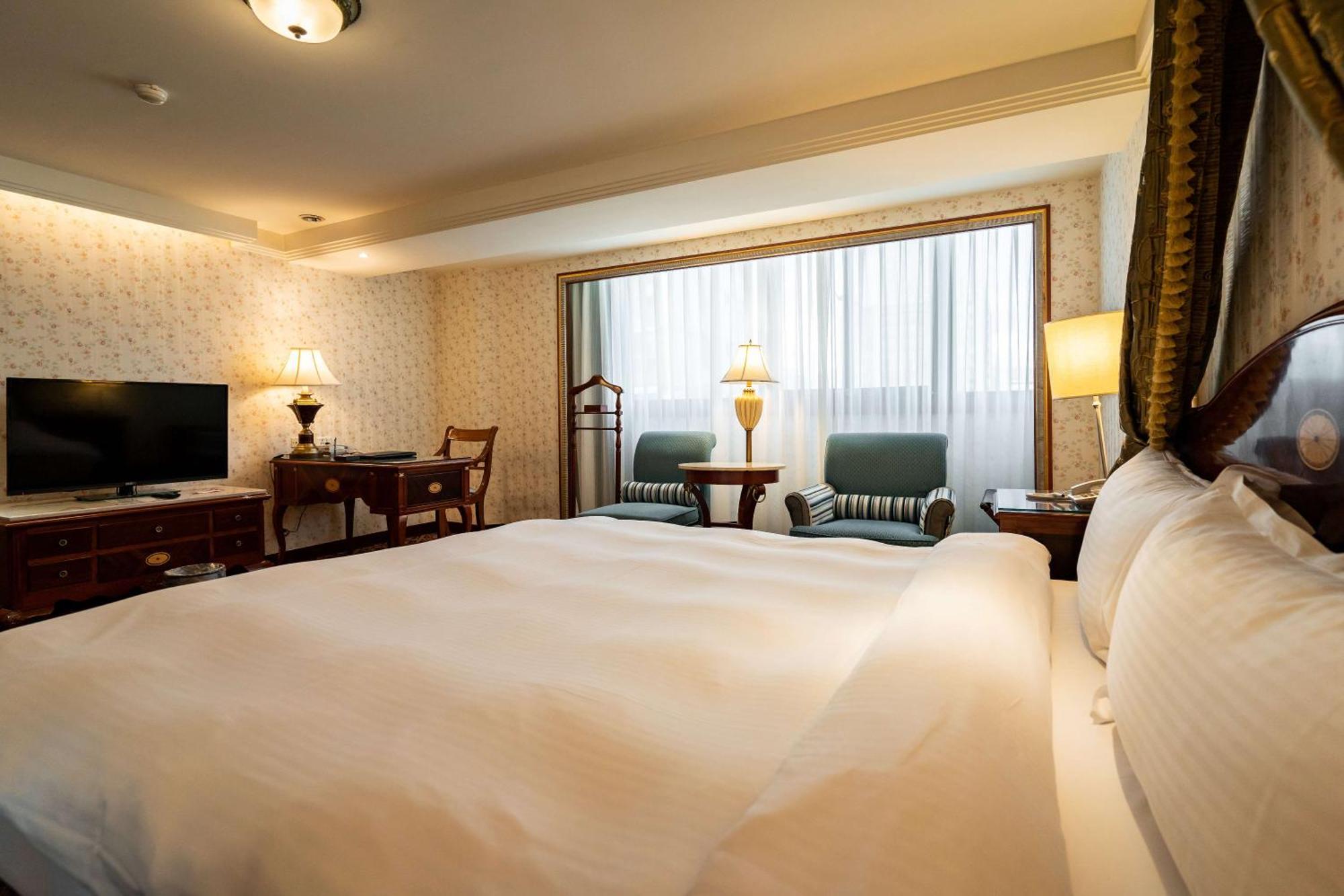 Waikoloa Hotel 3*