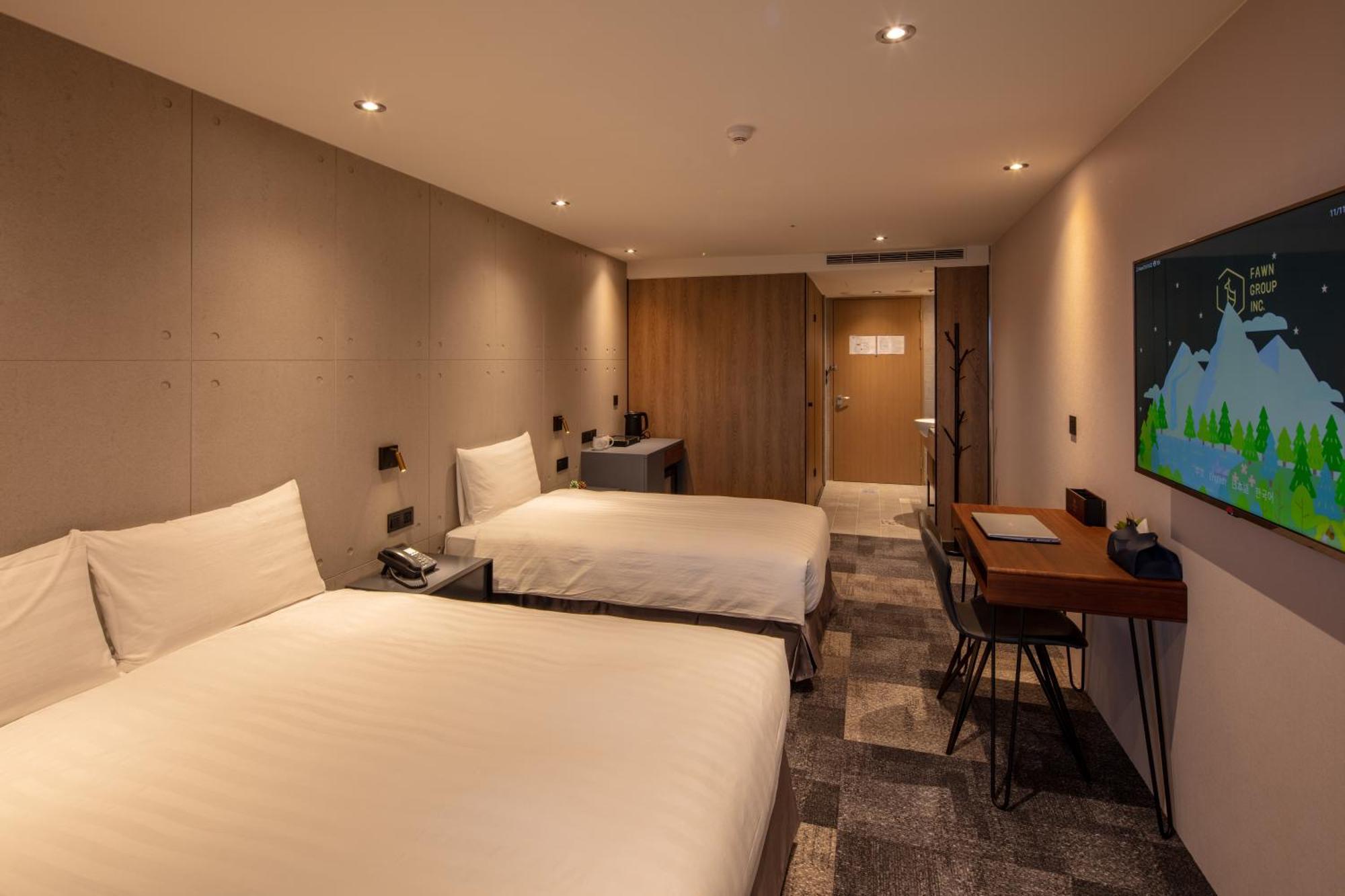 Roaders - Theme Hotel Taipei