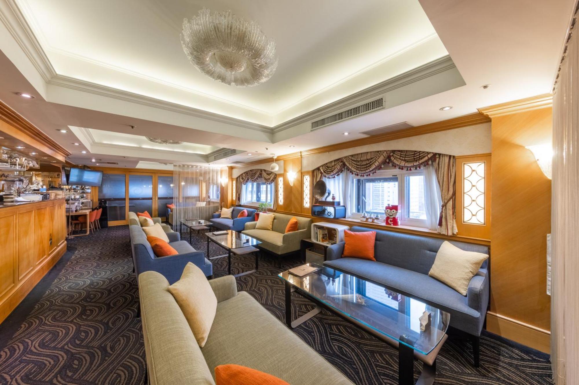 Cosmos Hotel
