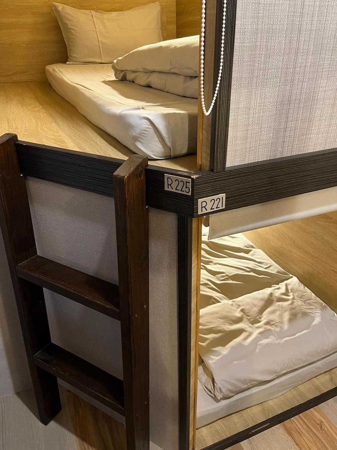 Work At 101 慕誠行旅 Hostel *
