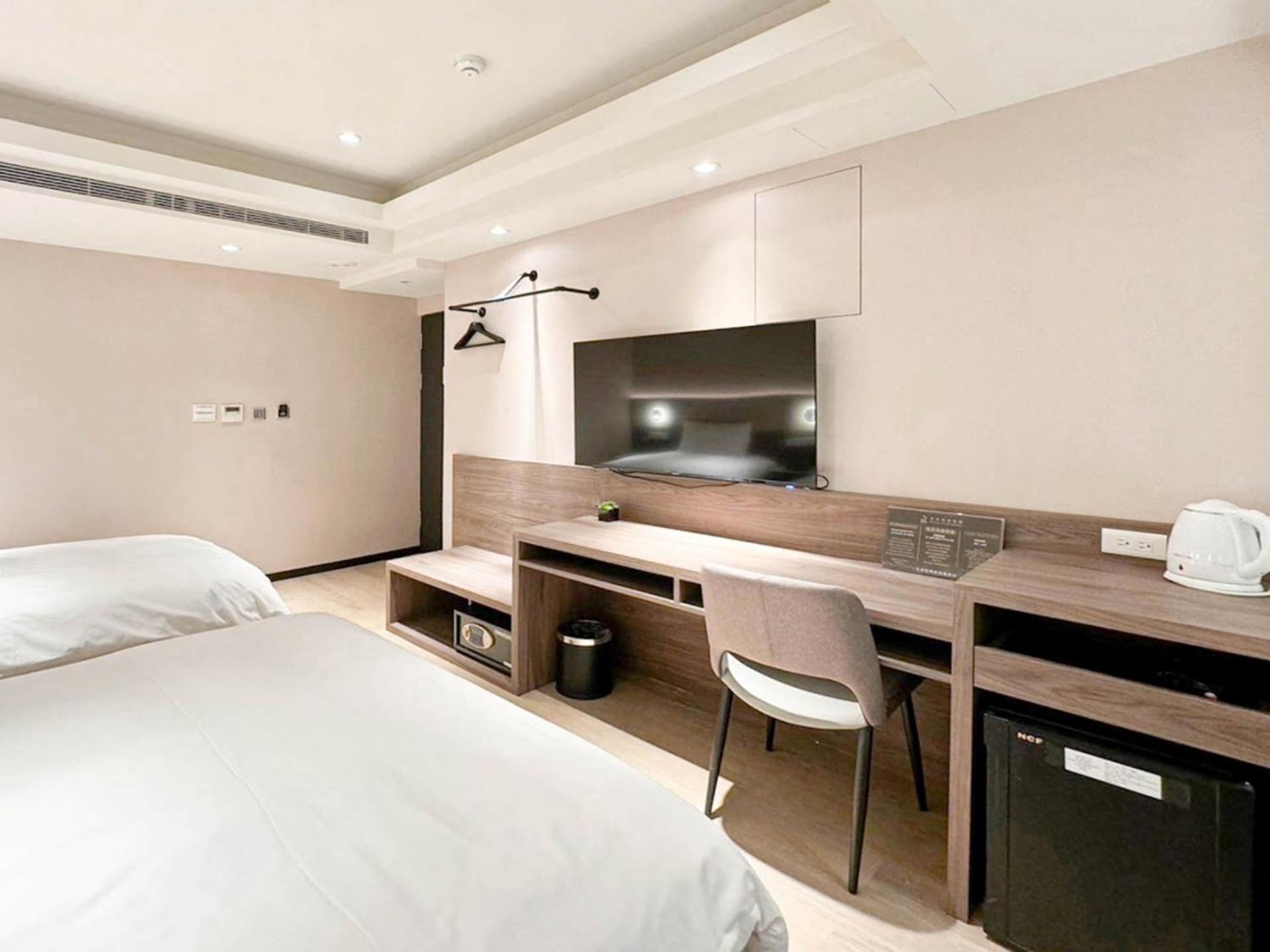 Hotel Royal Rose Zhongshan 3*
