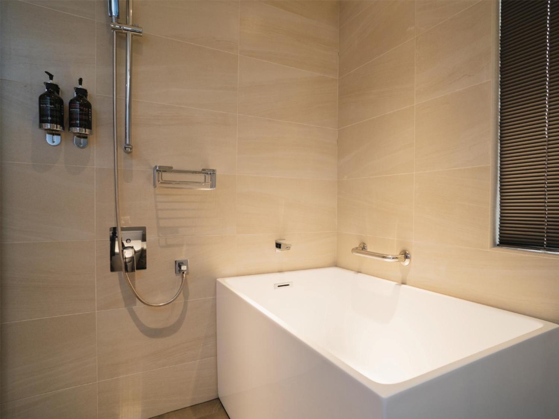 Royal Rose Zhongshan 3*