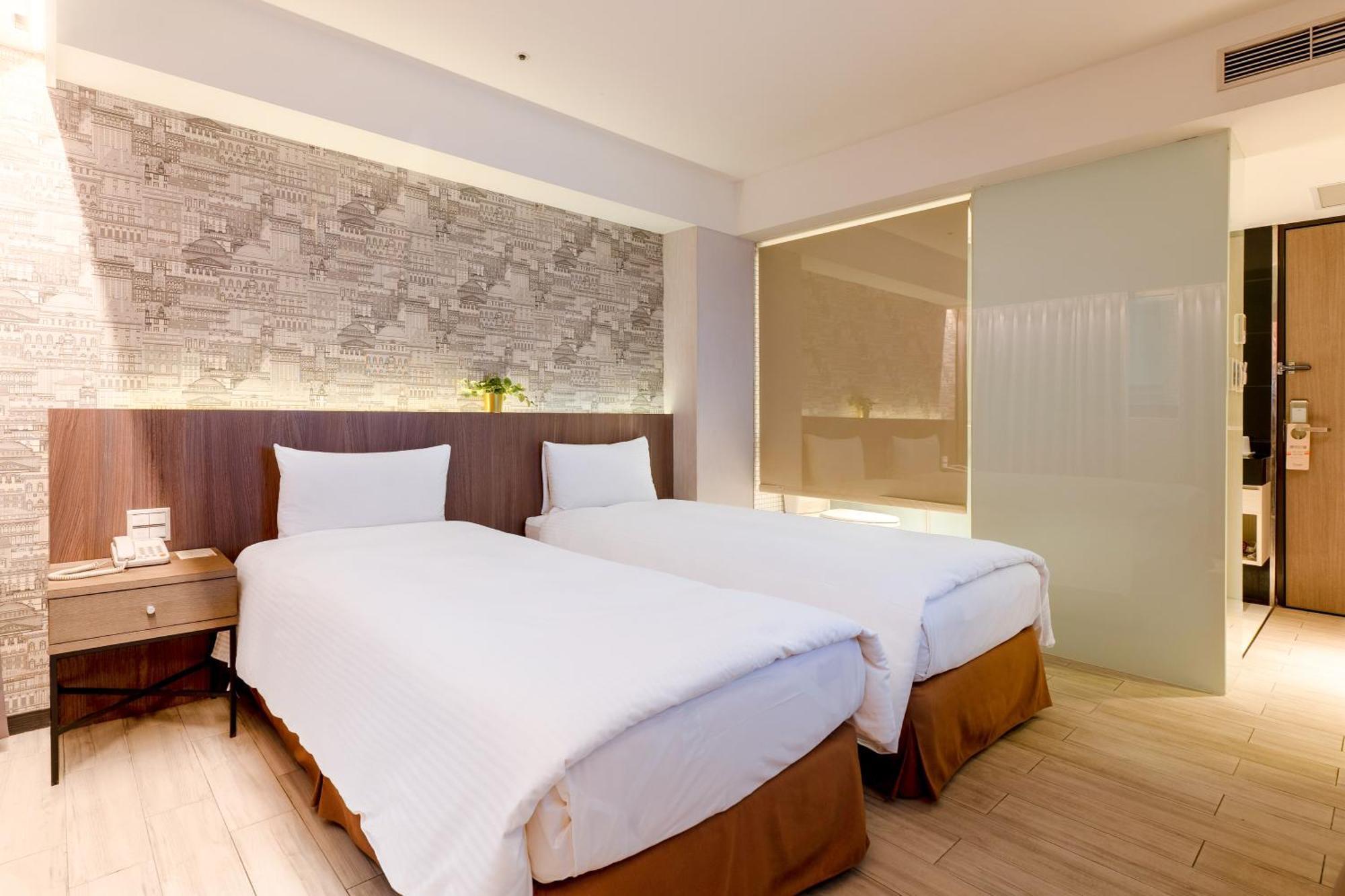 Guide Fuxing North Hotel 3*