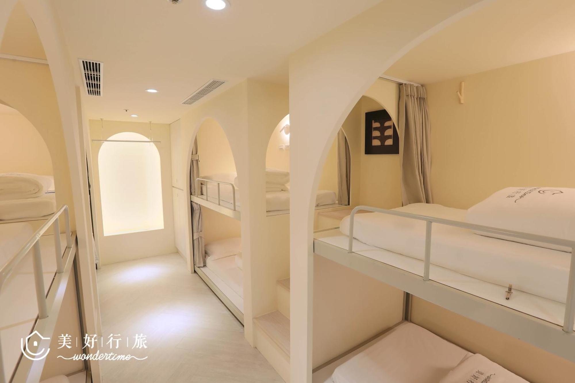 Wondertime3- Hankou' 'taipei Main Station Albergue *