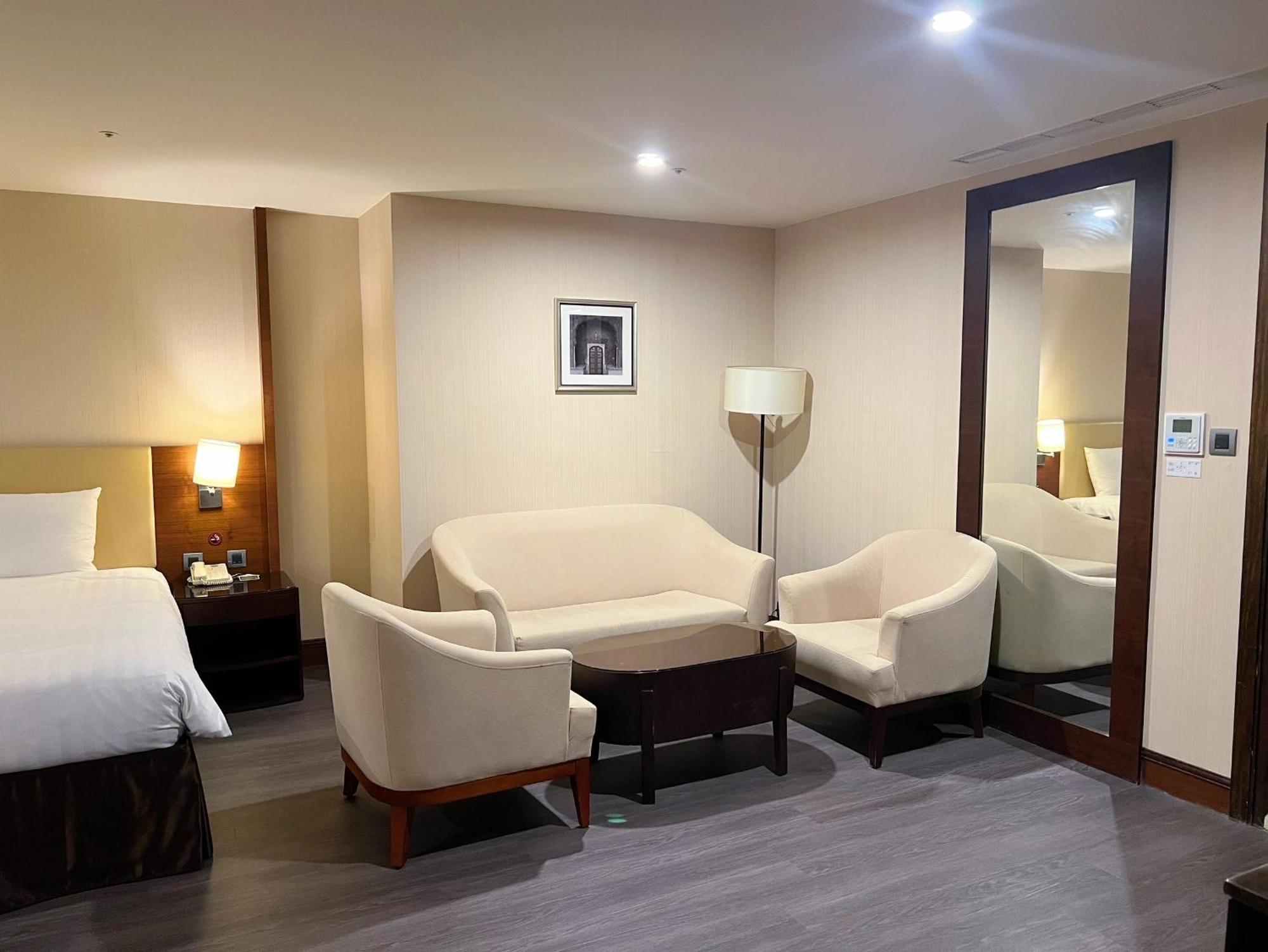 Hu House - Hotel 4*