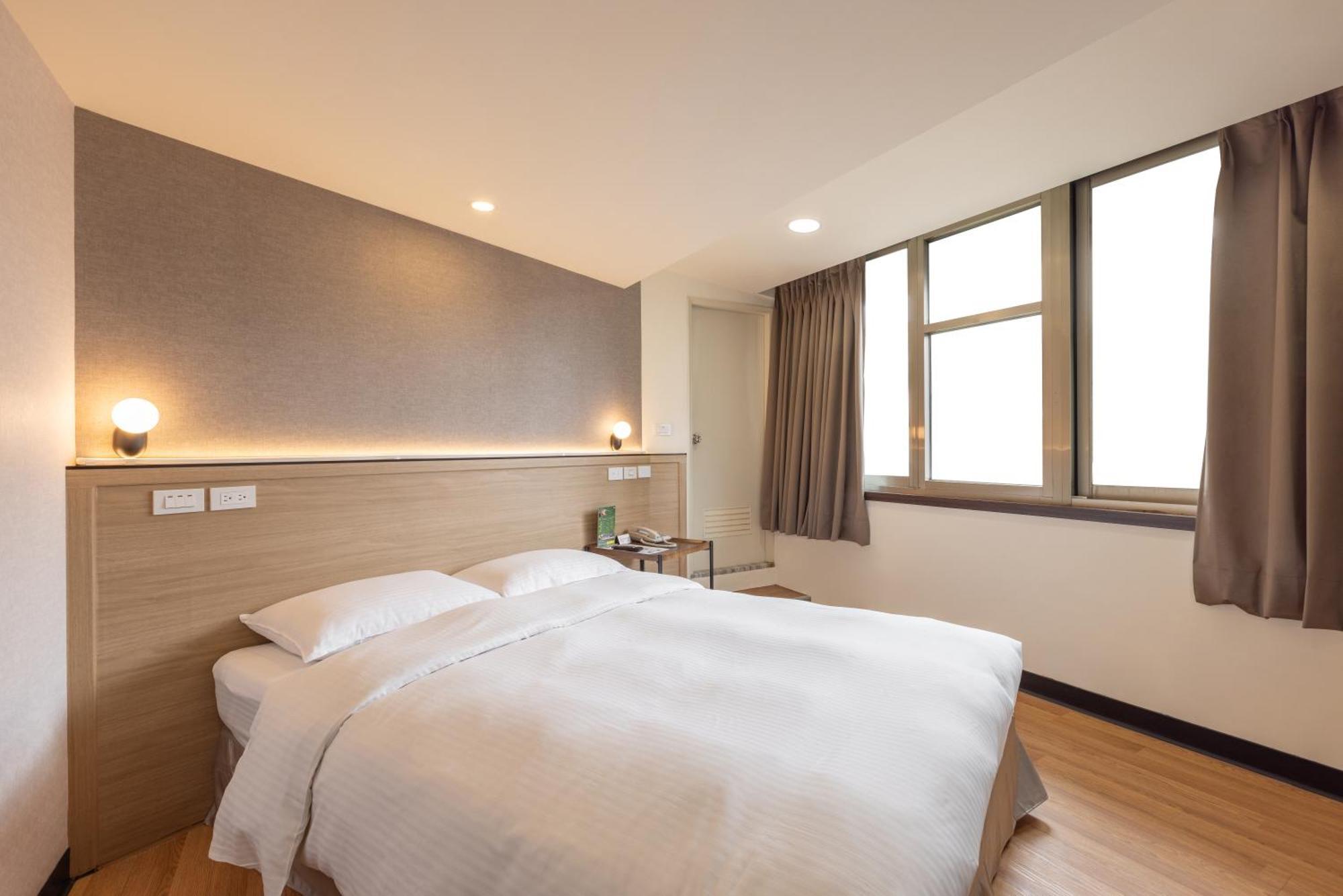 Hotel New World Taipei
