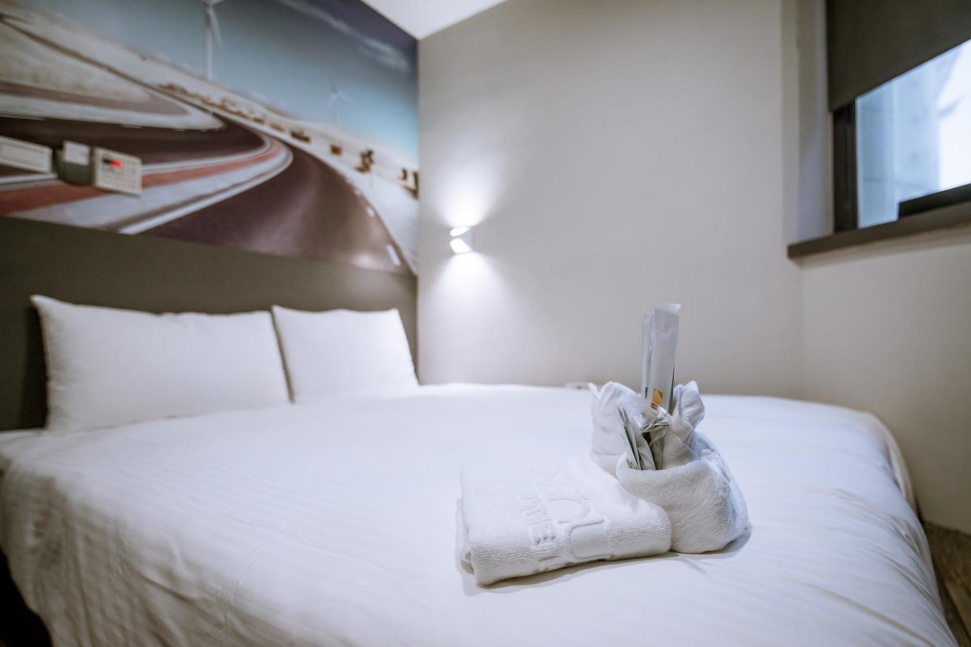 Hotel Guide Dadaocheng