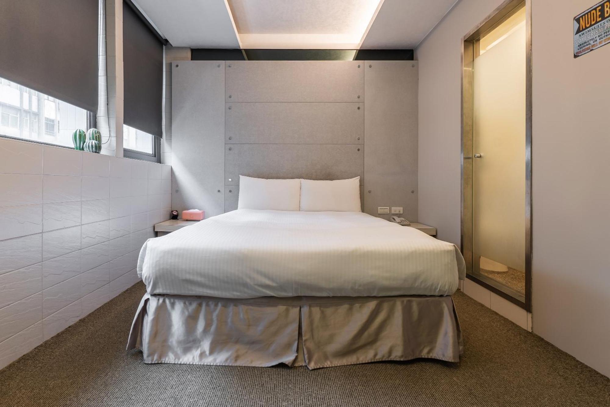 Hotel Guide Dadaocheng