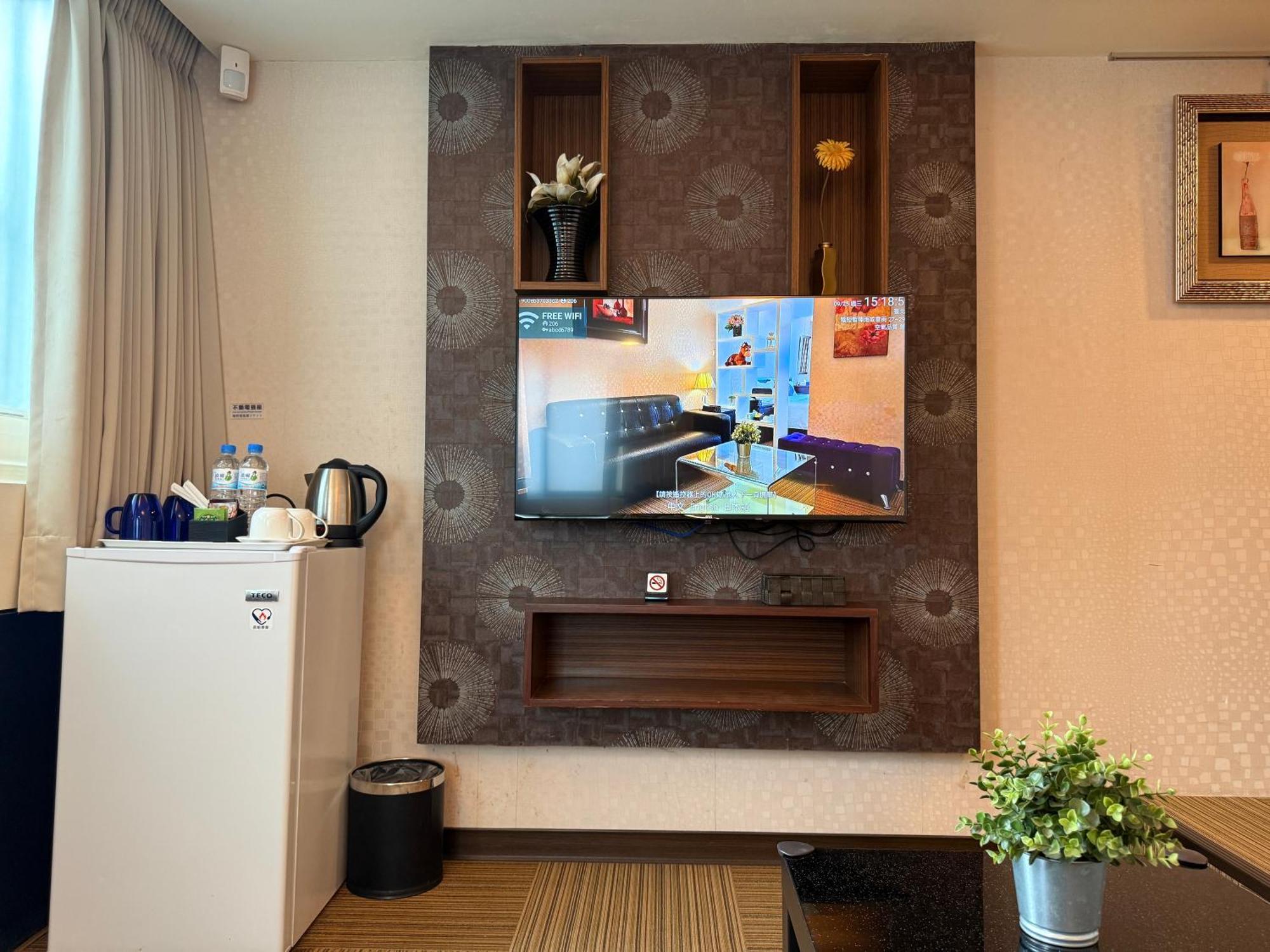 意芙旅店 Ifinn Hotel
