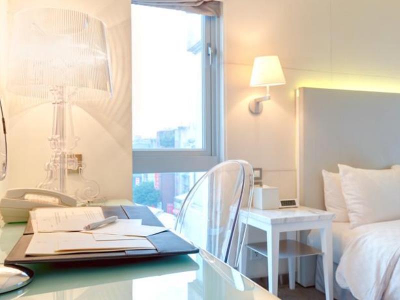 Ambience Hotel Taipei