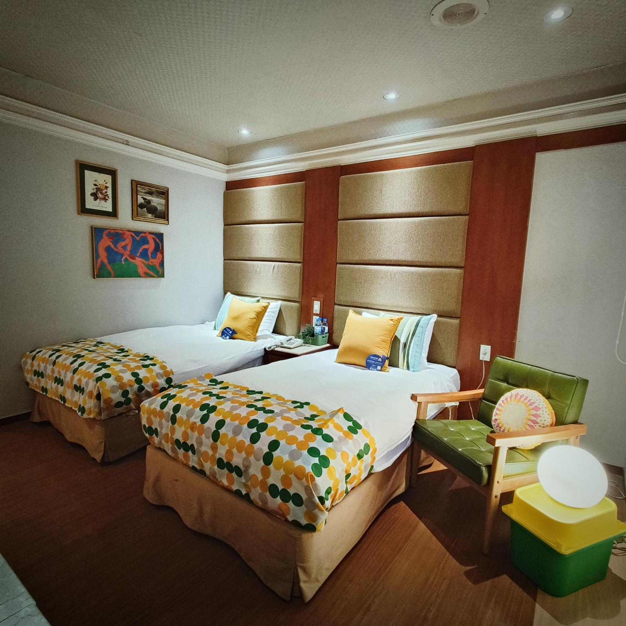 Erin Hotel