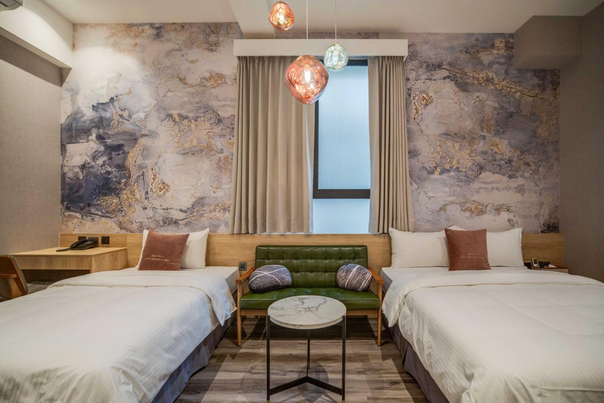 Funstay Chengdu Inn