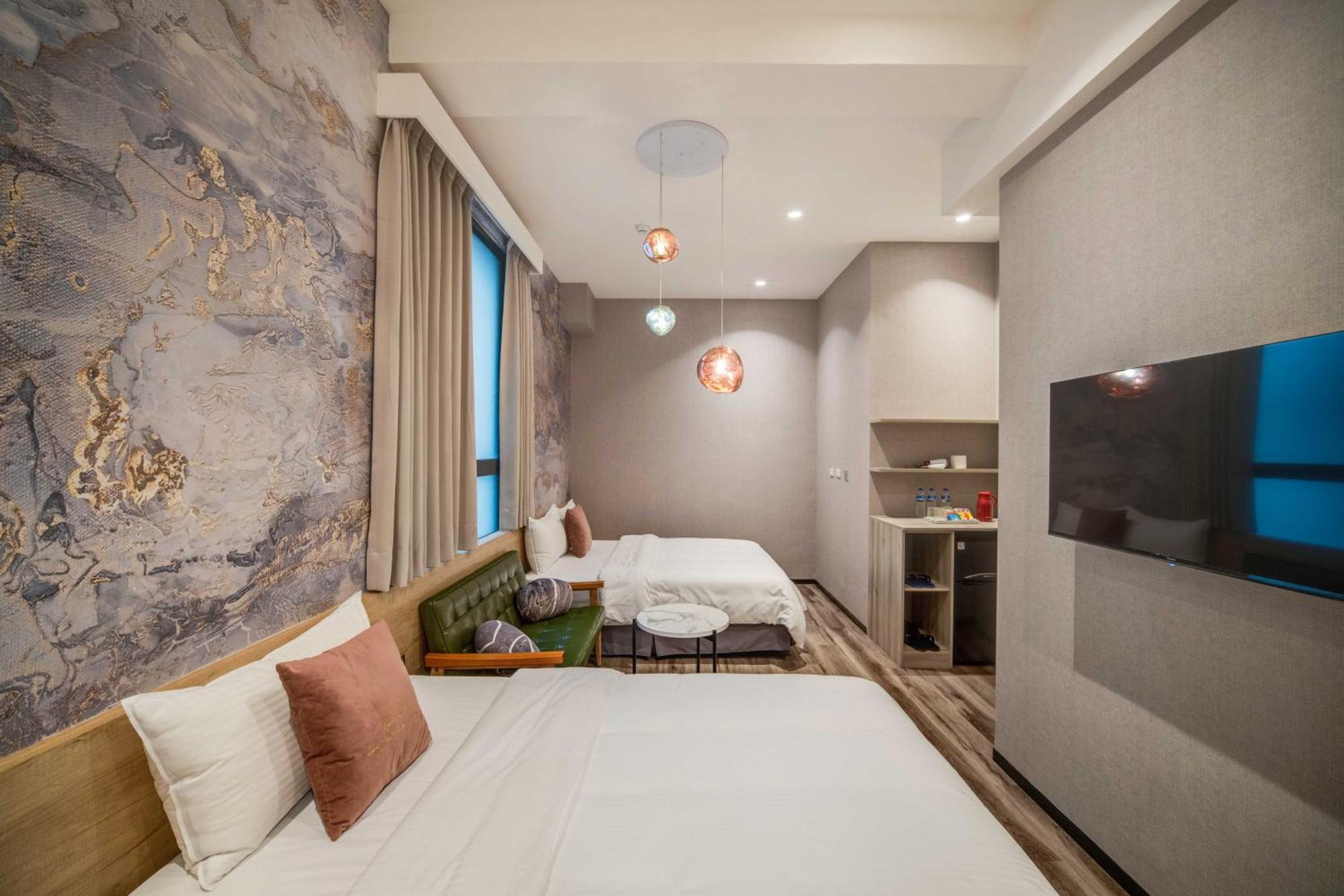 Funstay Chengdu Inn Taipei