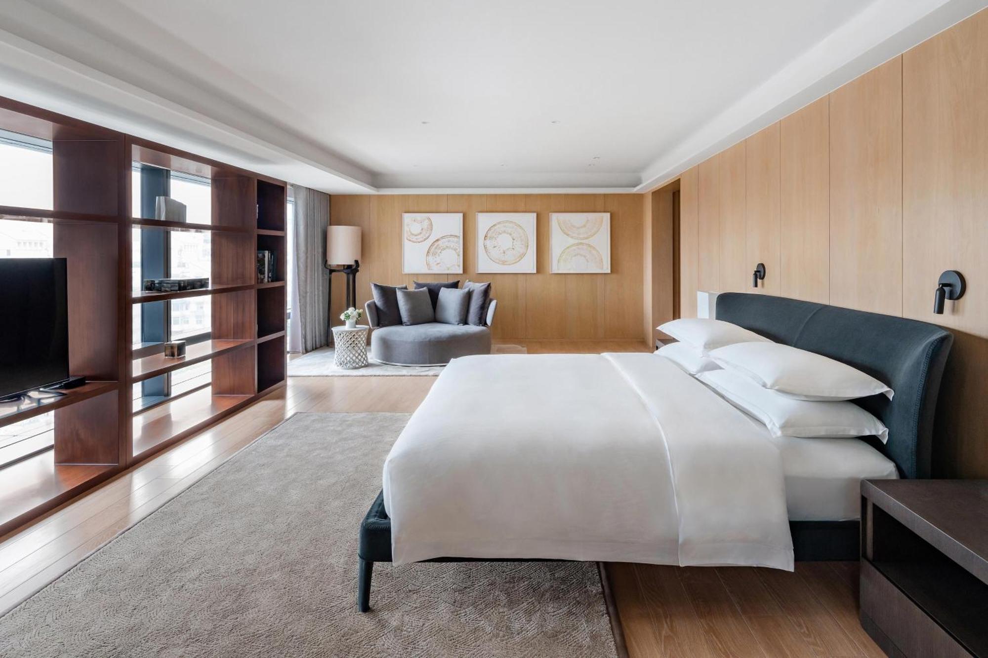 Marriott Hotel 5*
