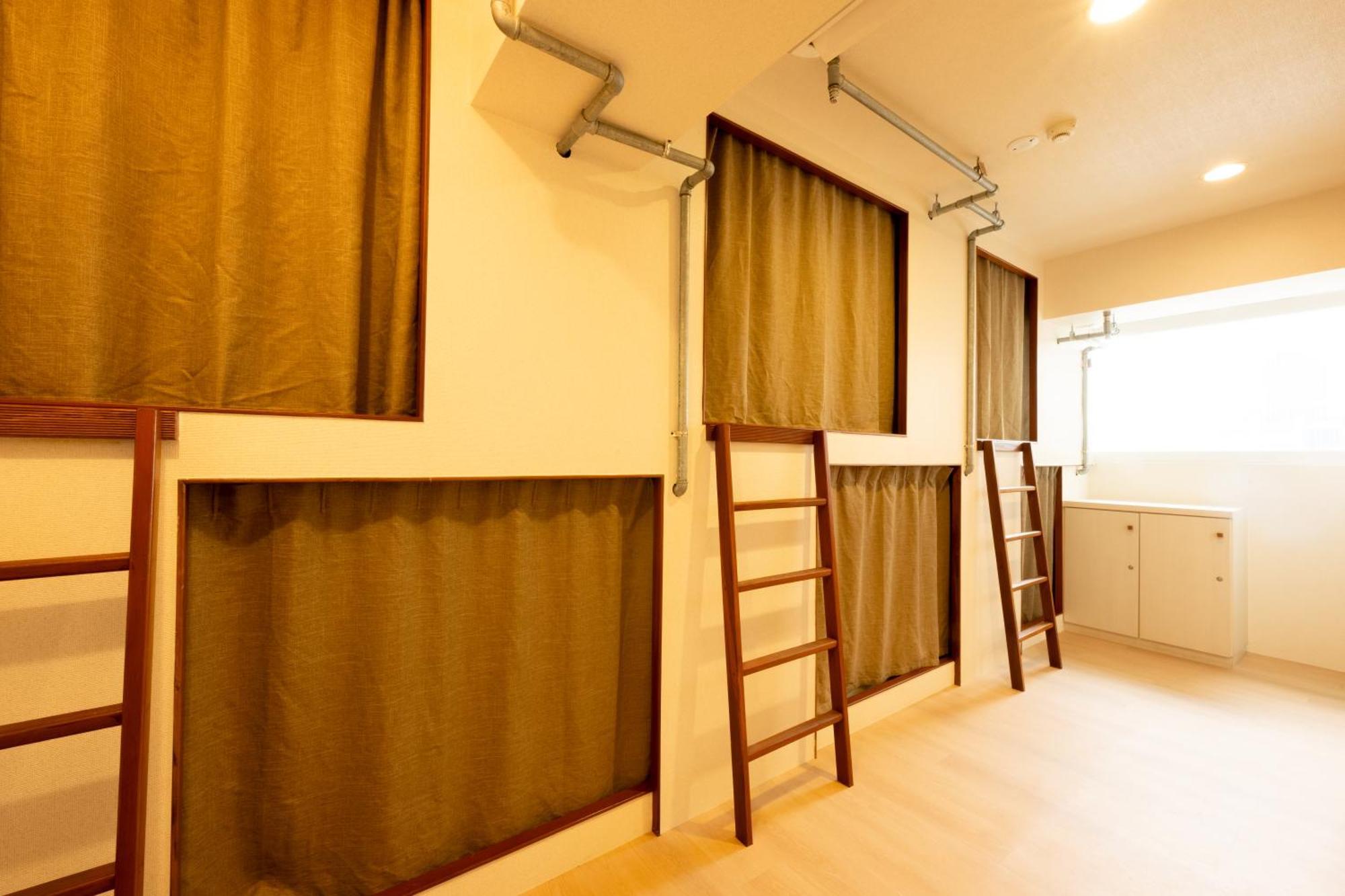 Cat Tail Pocket Inn