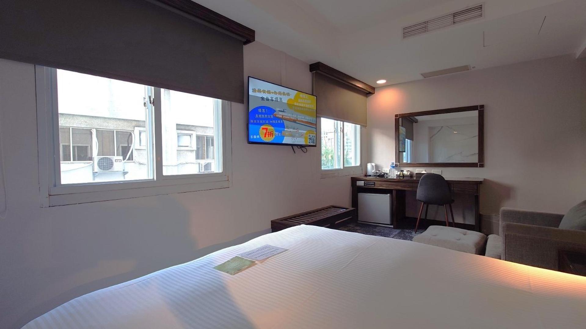 Hub - Zhongshan Branch 3*