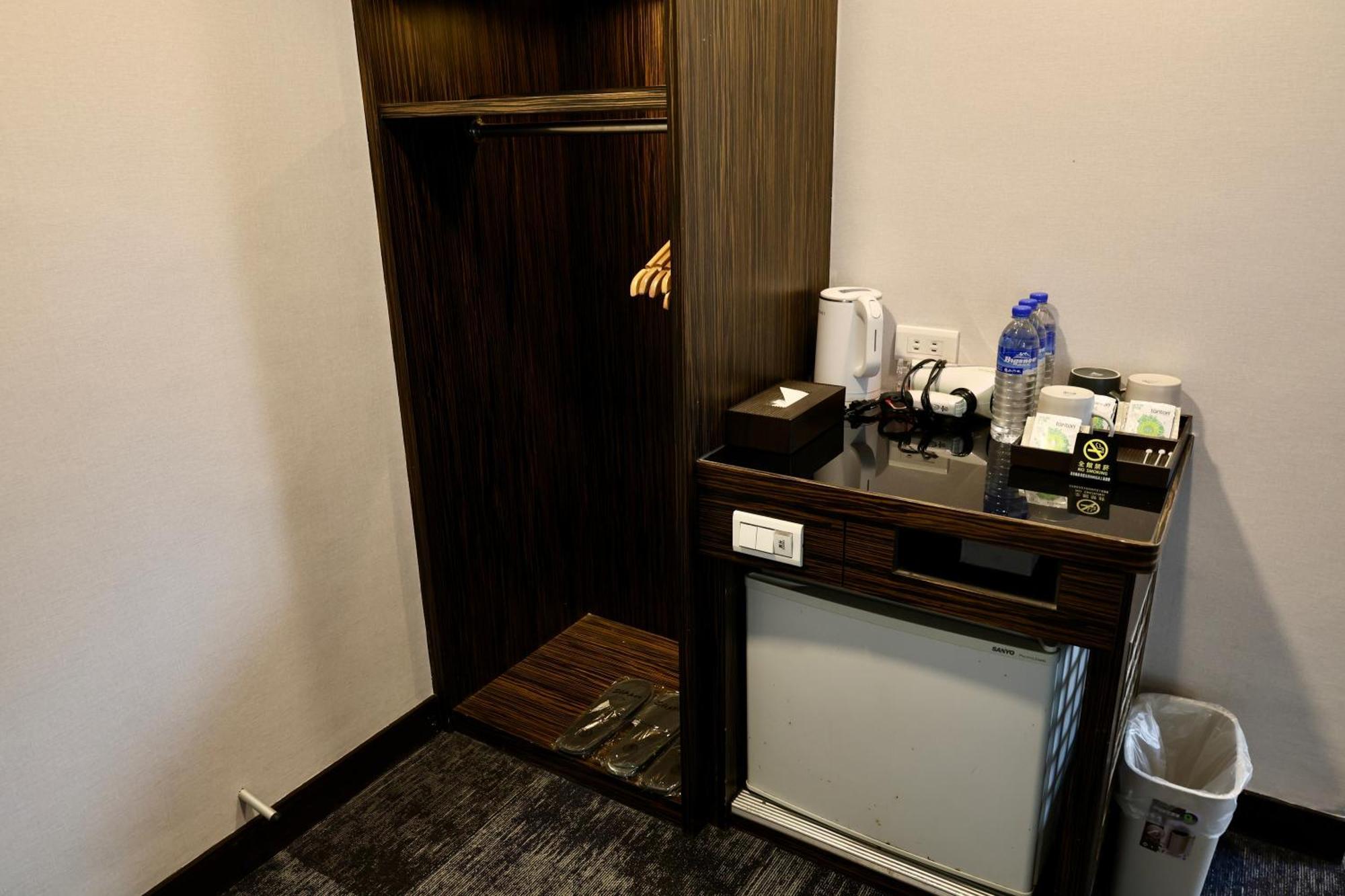 Hotel Hub - Zhongshan Branch Taipei
