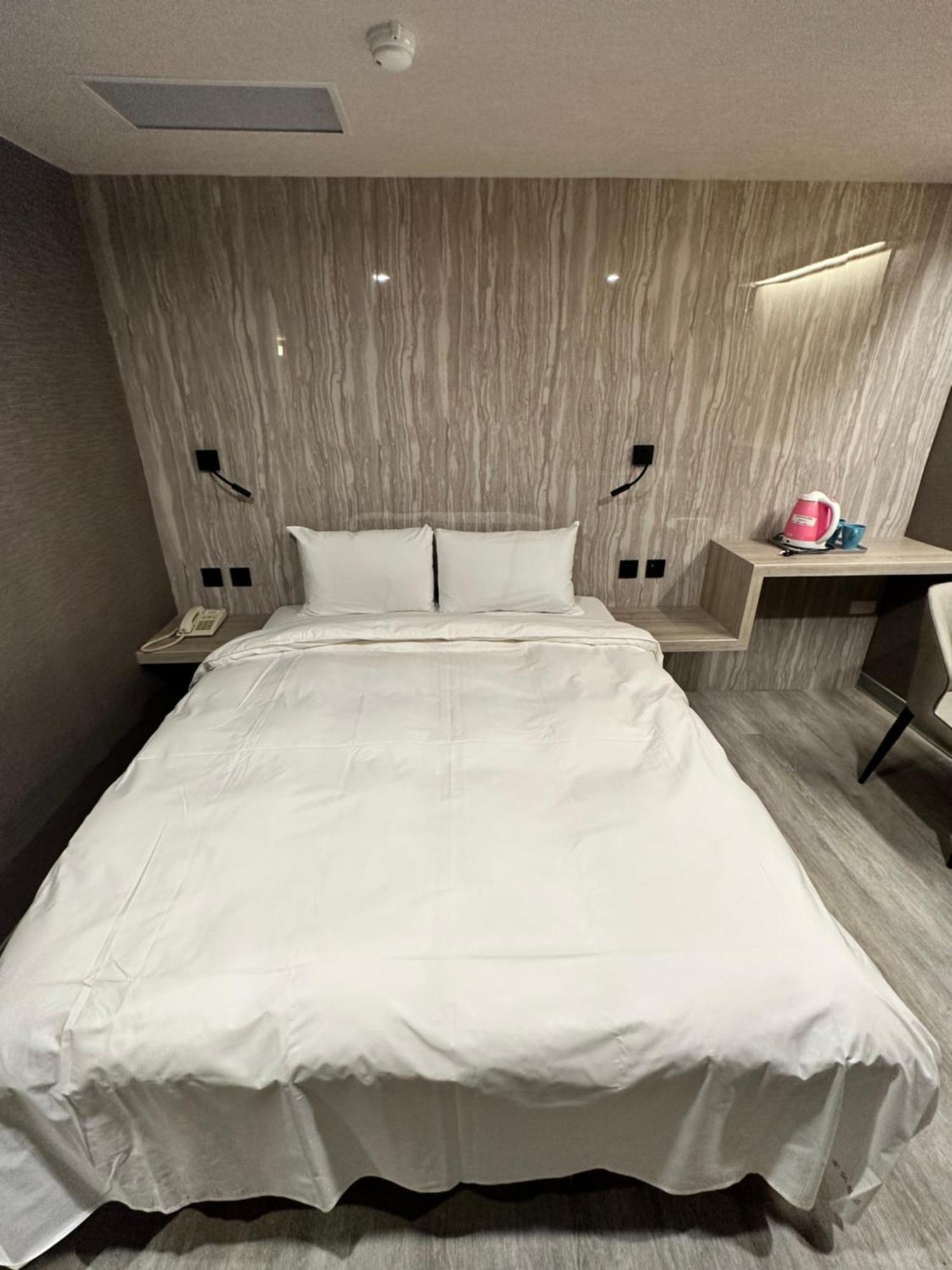 Golden 3* Taipei