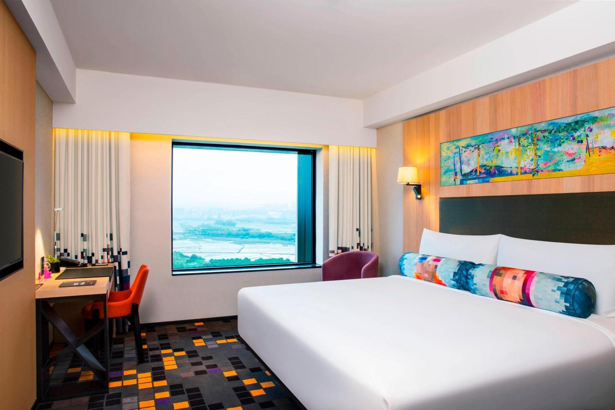 Aloft Beitou Hotel 4*