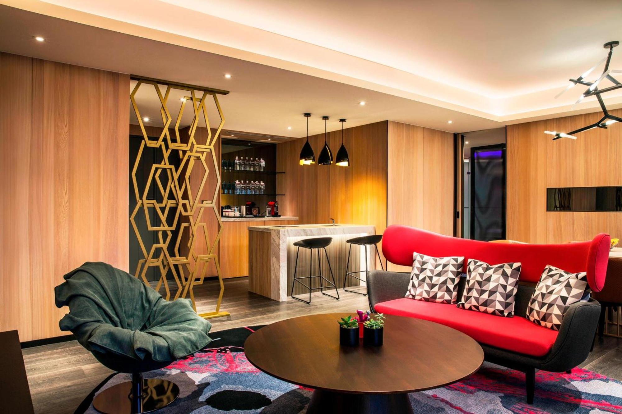 Hotel Aloft Beitou 4*