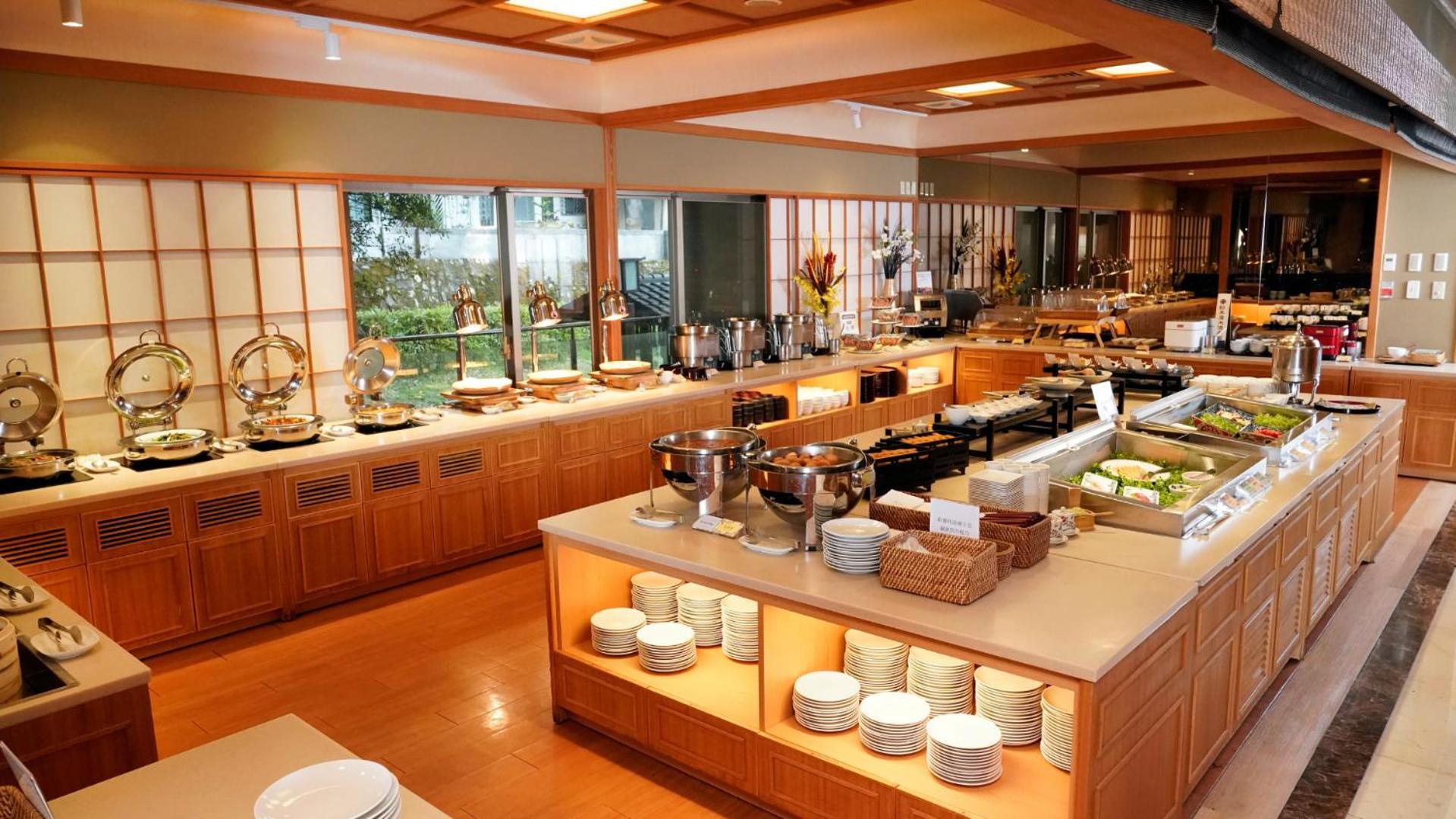 Radium Kagaya Hotel