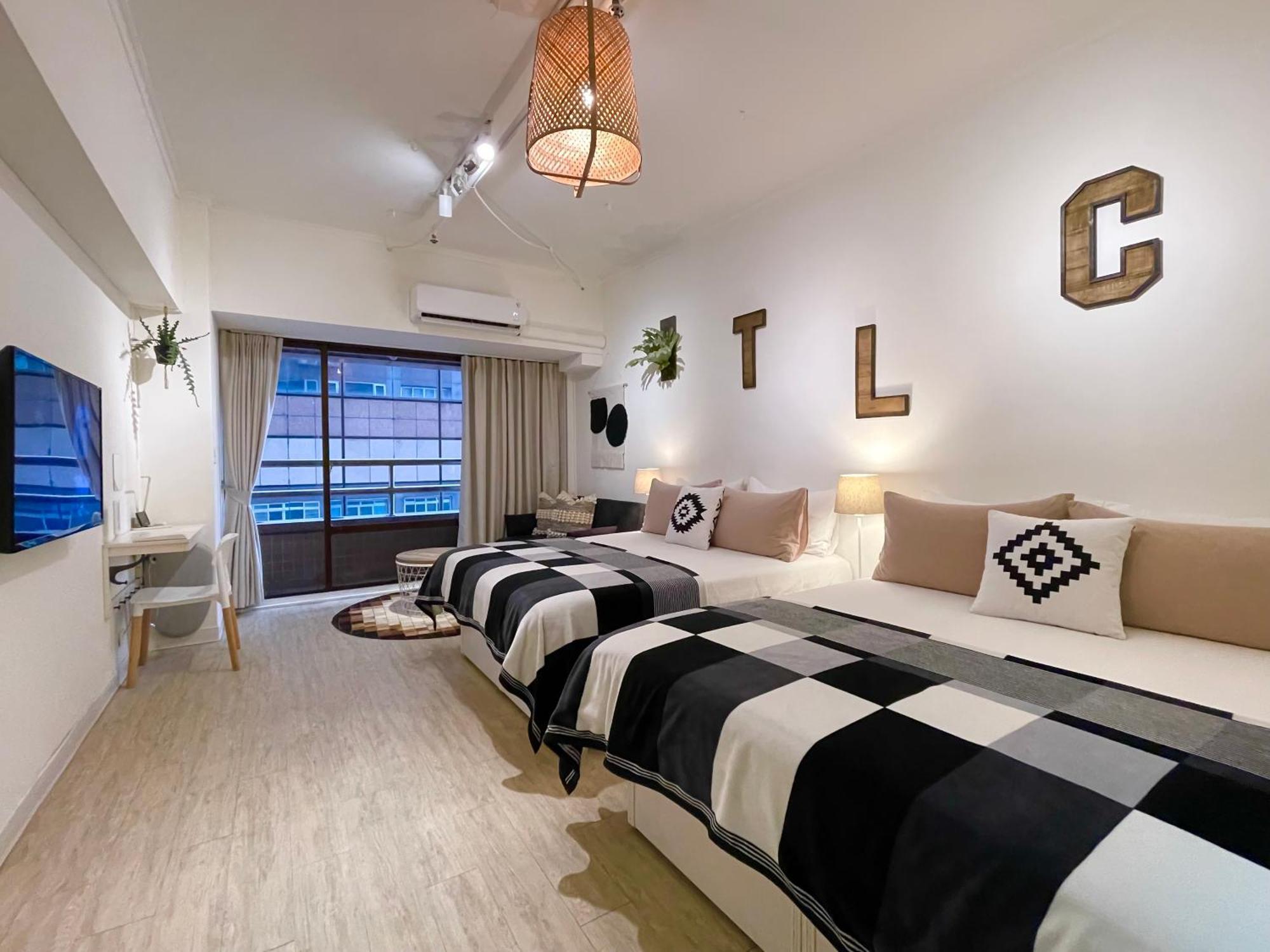 Aparthotel Urban Abode 1 *