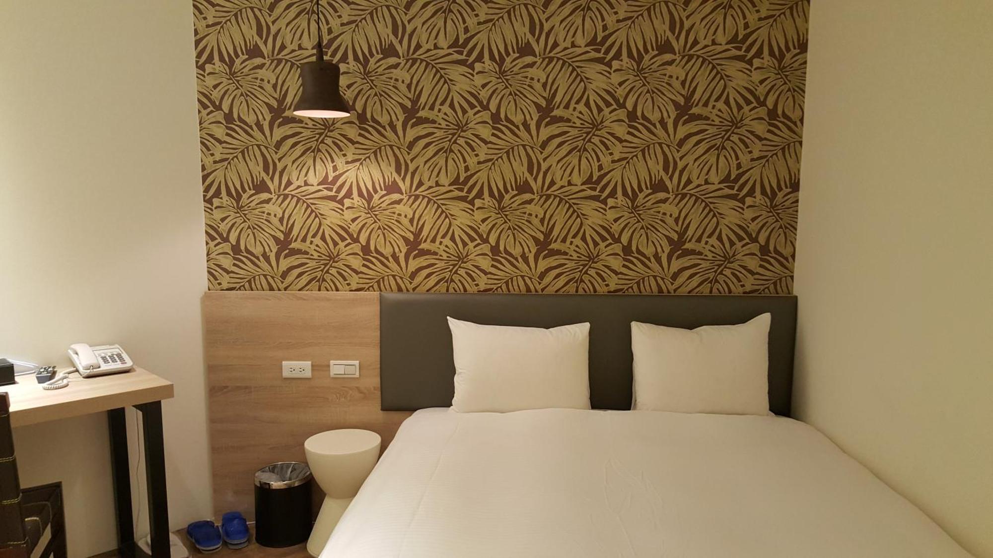 Inn Queens Ii