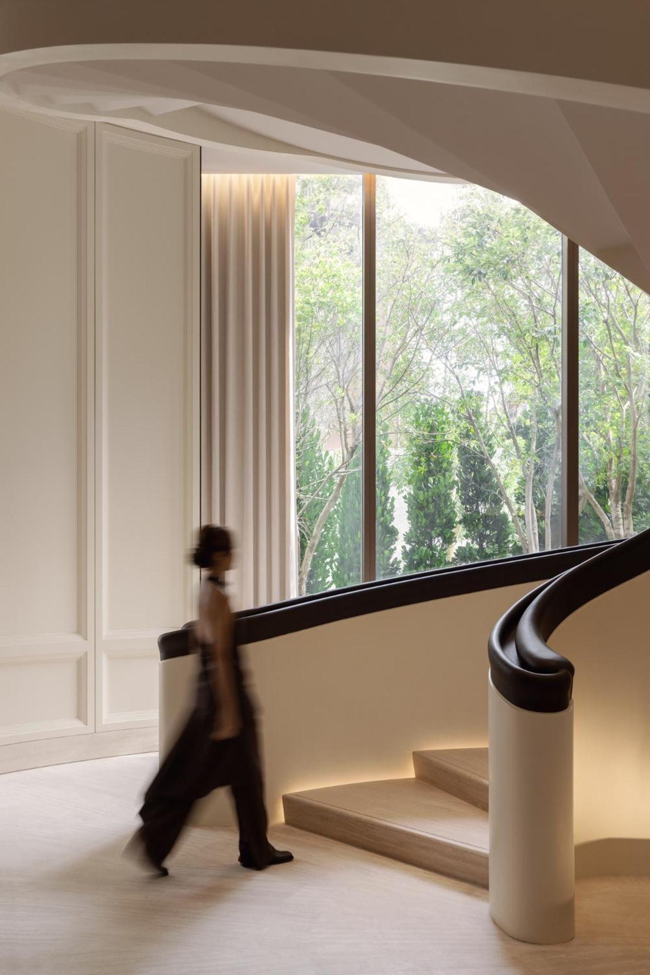 Capella 5* Taipei