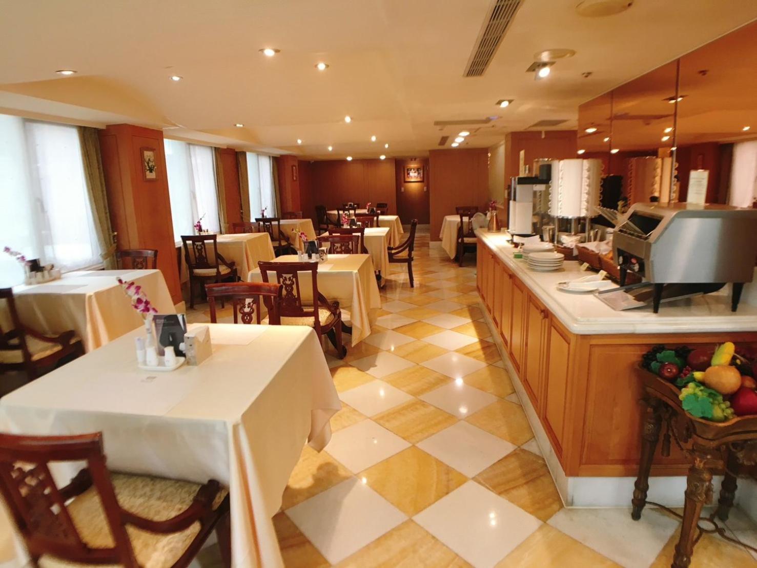 Royal Seasons ‧ Nanjing W. Hotel Taipei