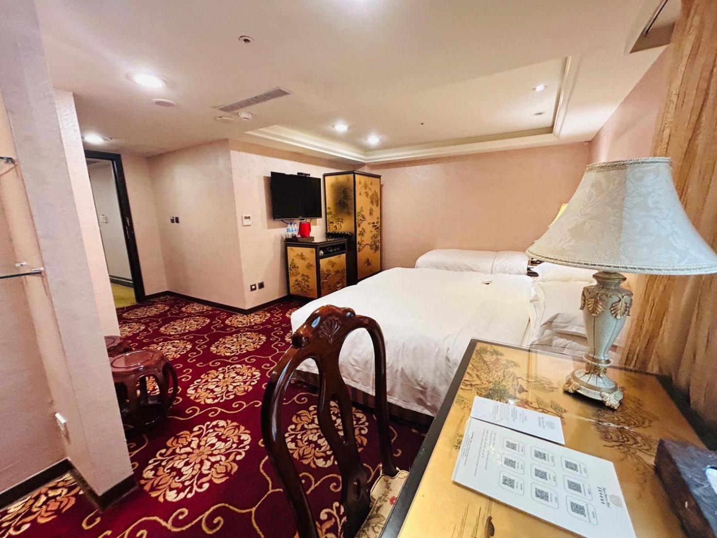 Royal Seasons ‧ Nanjing W. Hotel Taipei