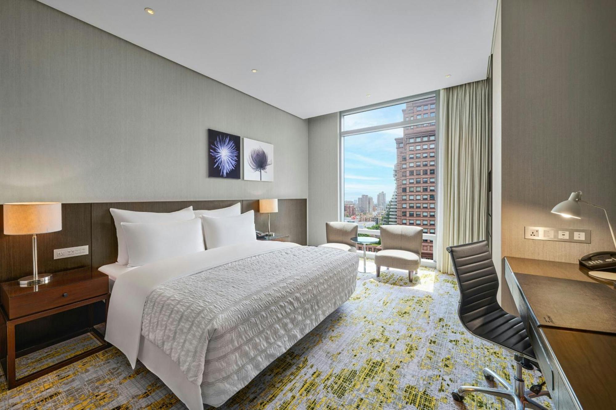 Le Meridien 5*
