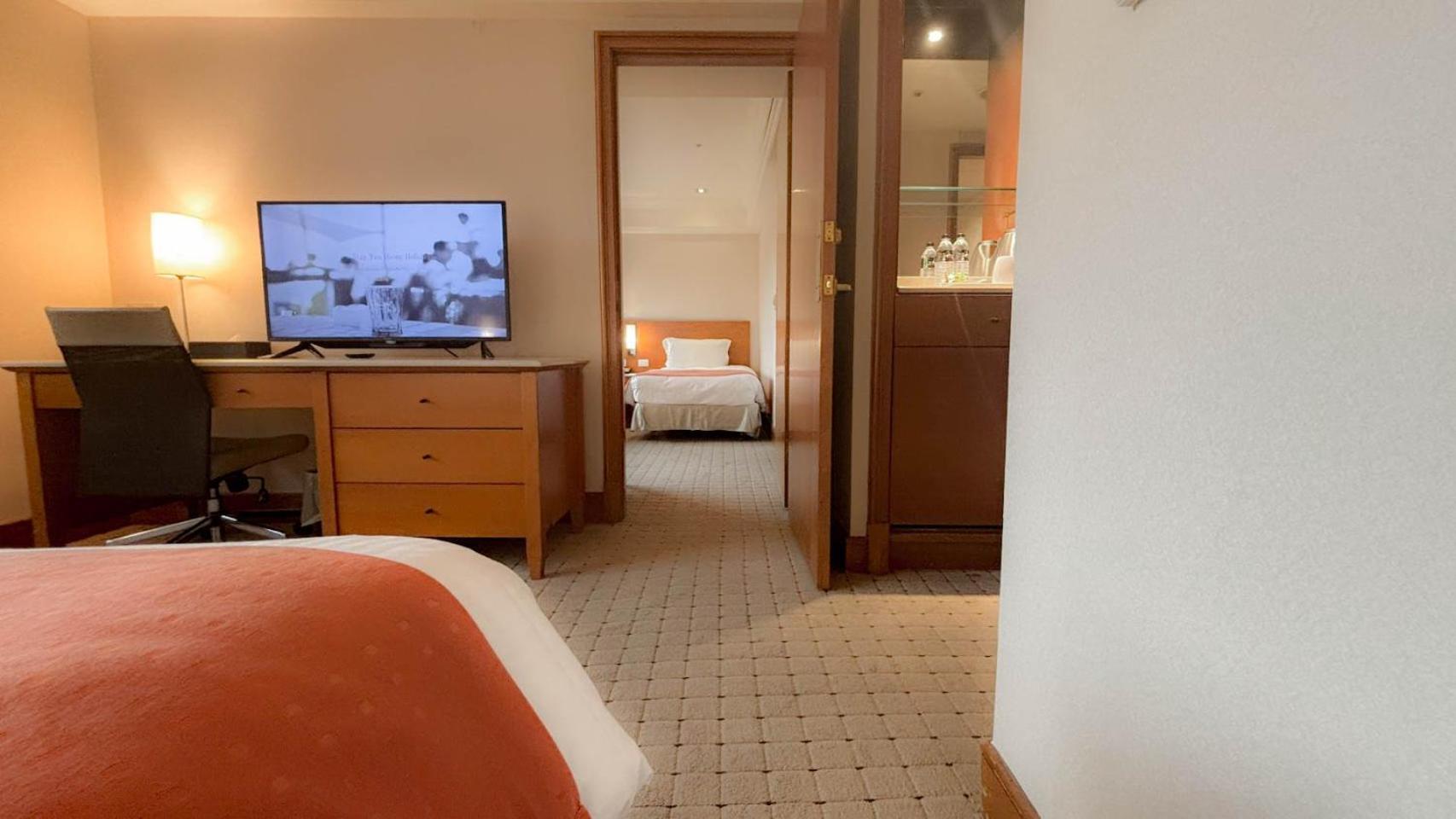 Hione Hotel 4*