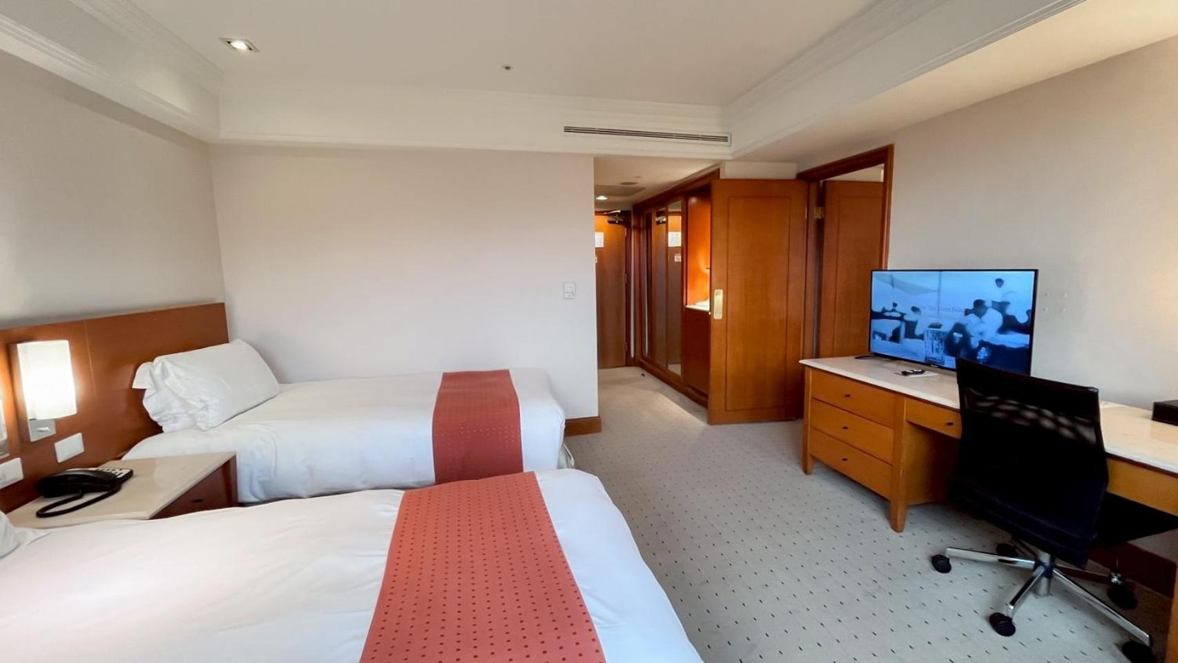 Hione 4* Taipei