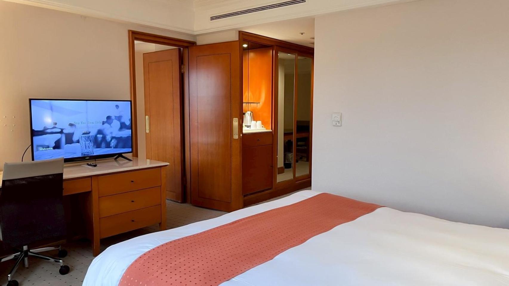 Hotel Hione
