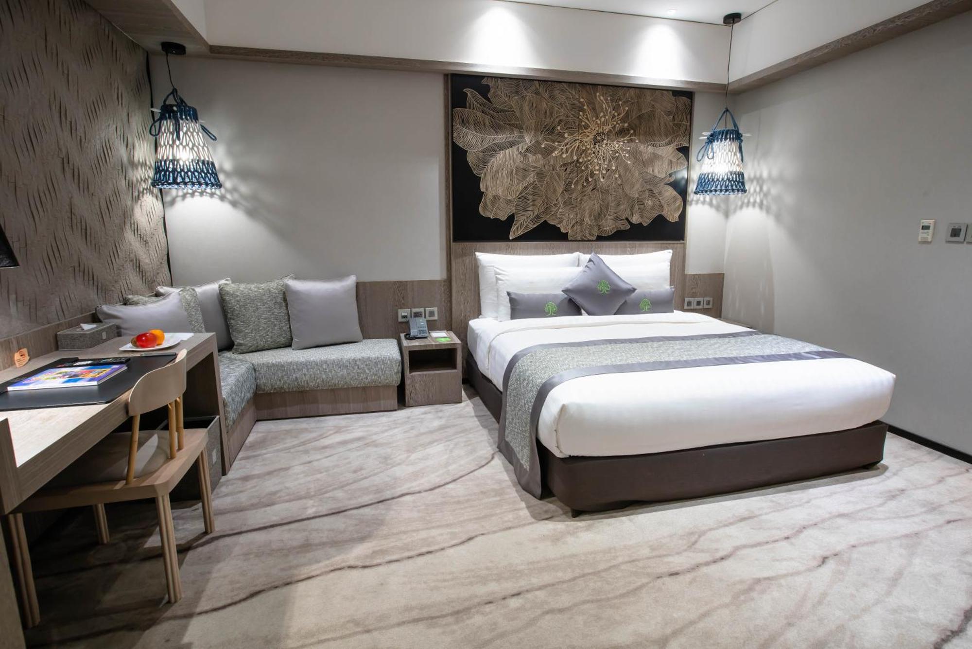 Artree Hotel 4*