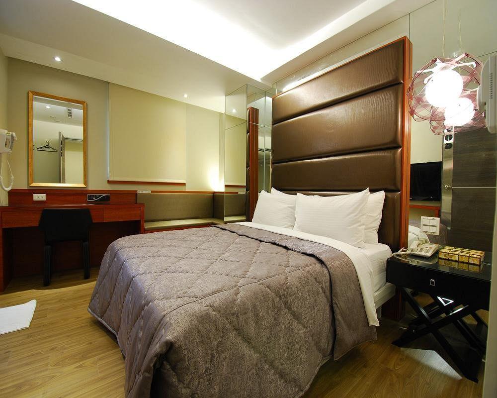Royal Garden 3*