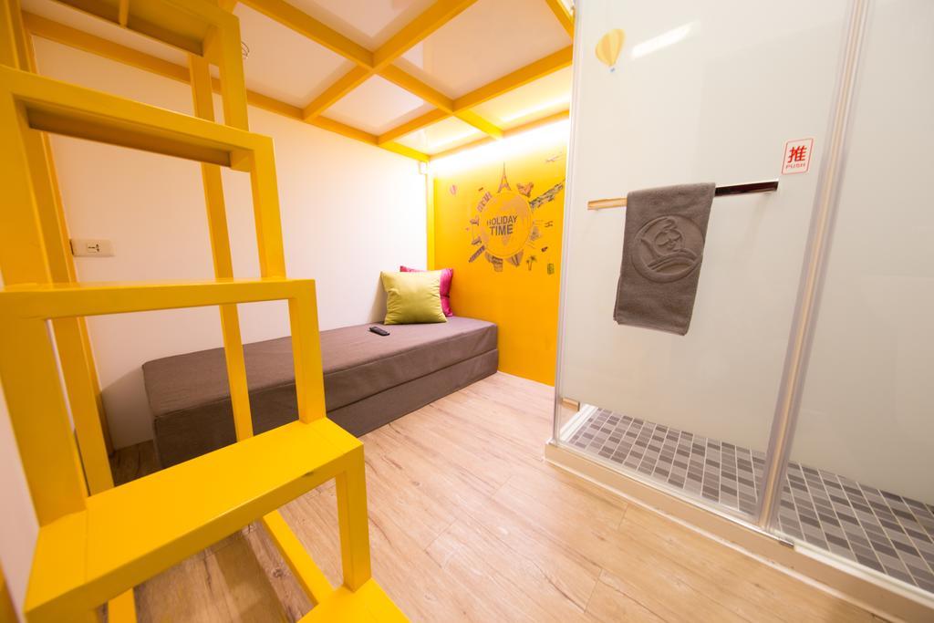 Sleepbox Hostel