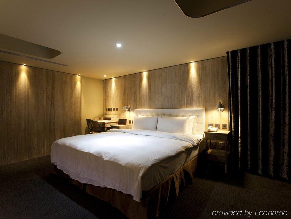 Inhouse 4* Taipei
