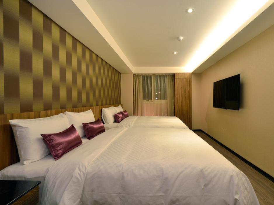 欣欣時尚旅店松山站 Inn 2*