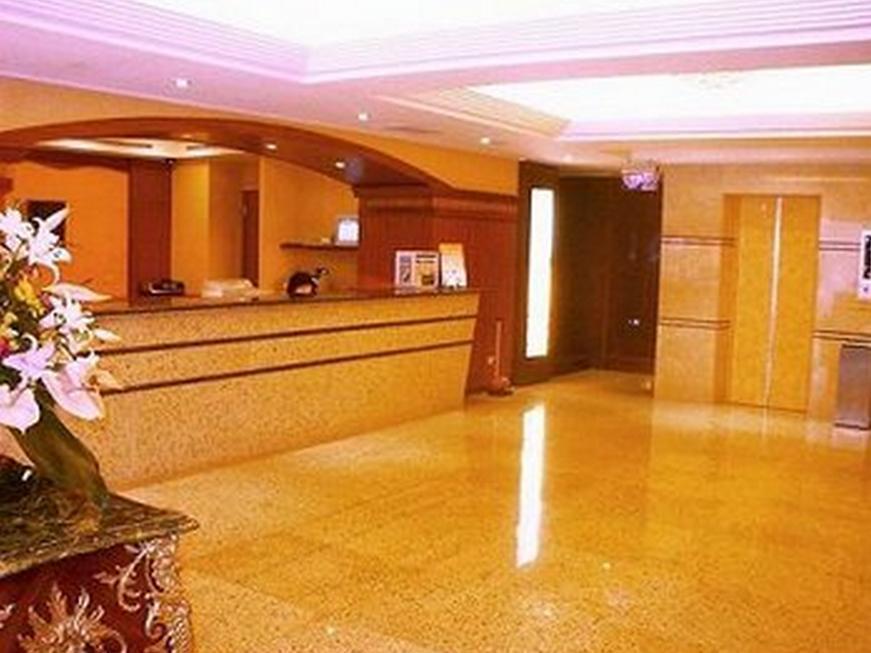 Hotel Friends Yo Xing Regency 3*