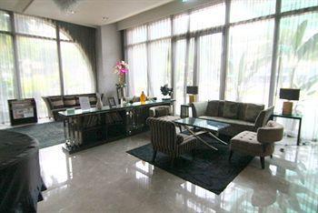 Alice - Xinyi Hotel Taipei