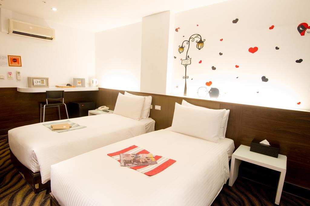 Hotel Starry Night