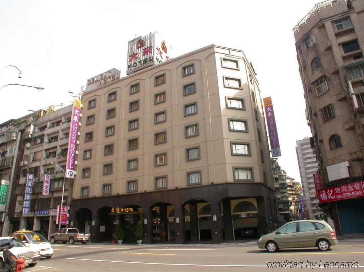 Delight 3*