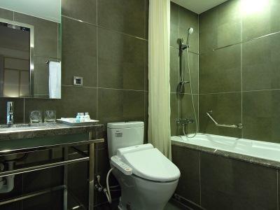 World Mai - Nanjing Hotel 3*