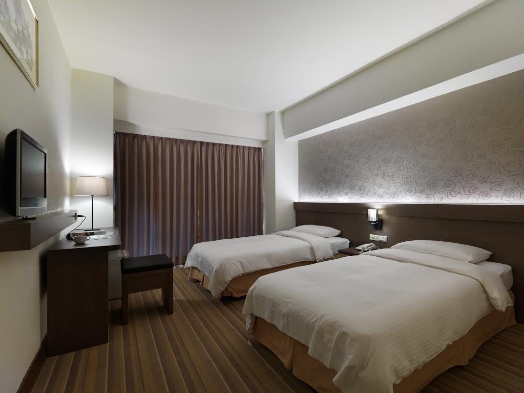 New World Hotel