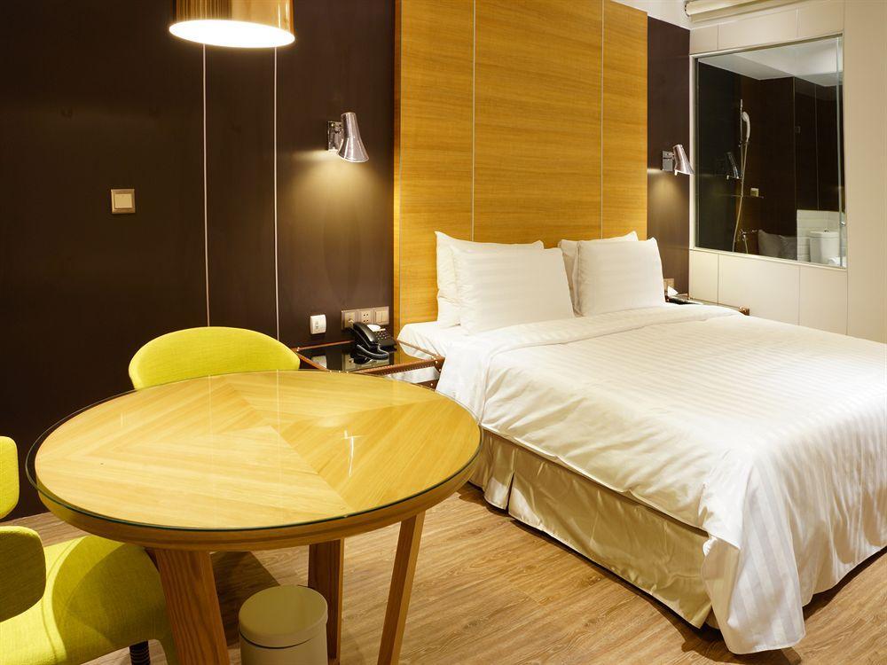 Relax Ii Hotel Taipei