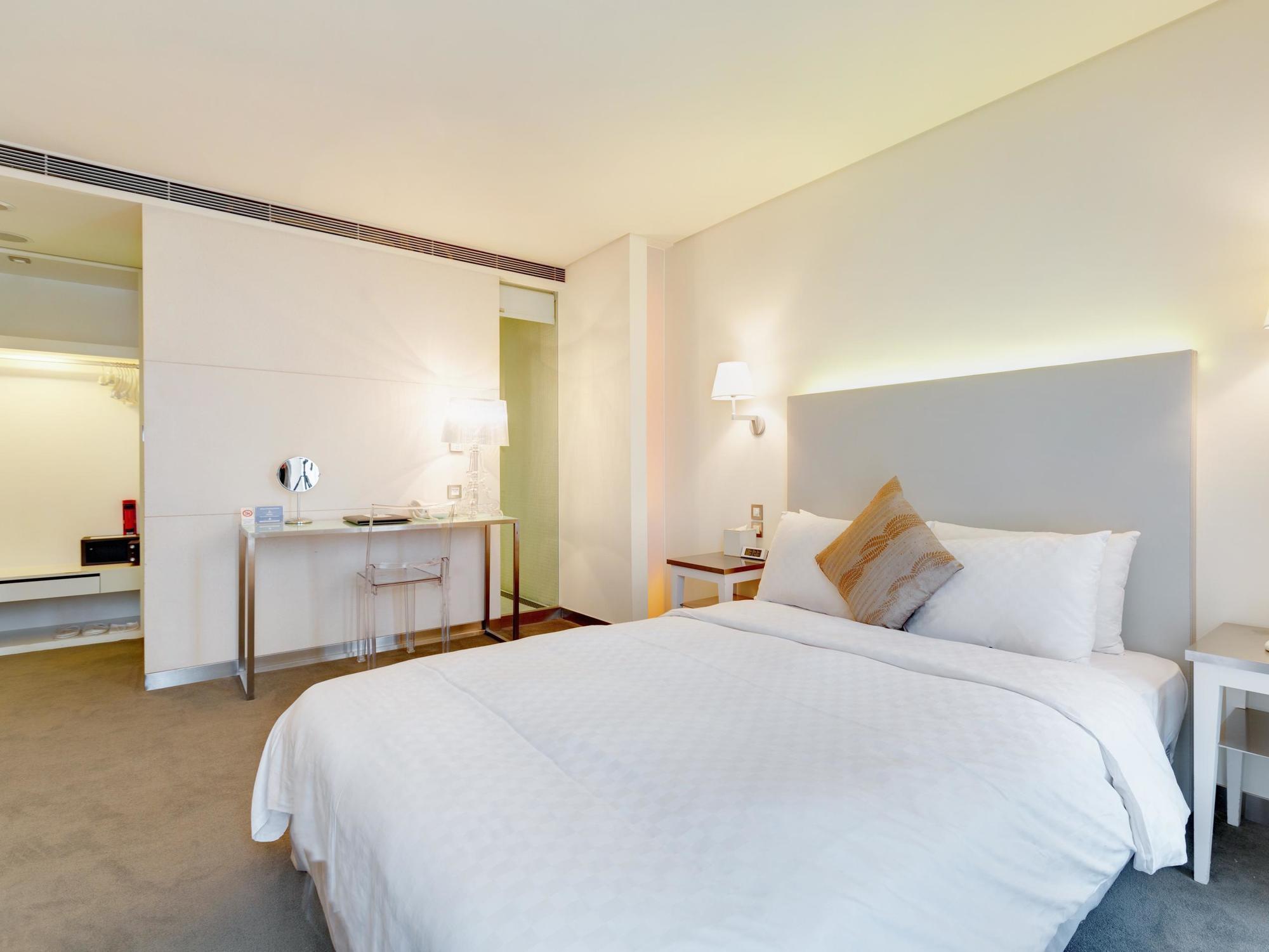 Ambience Hotel Taipei