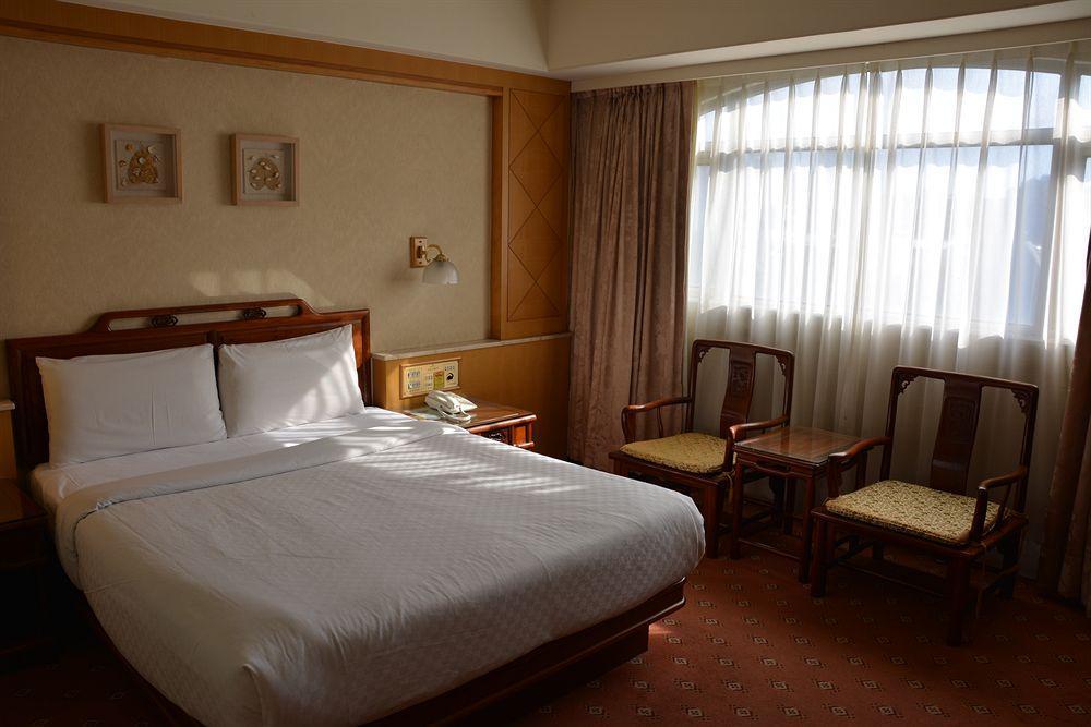 Kdm Hotel 3*