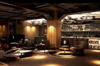 Hotel Amba Zhongshan 4*